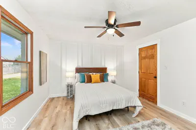 22585 Vos Hiatt Avenue, Cicero - 33
