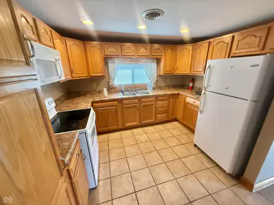 1015 Raymond Street, Brownstown - 11