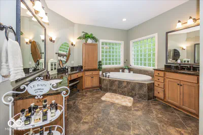 8809 William Penn Circle, Indianapolis - 44