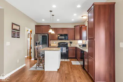 4621 Dane Court, New Palestine - 10