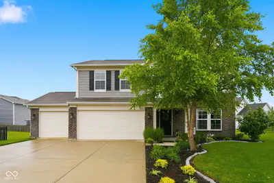 9802 Violet Circle, Indianapolis