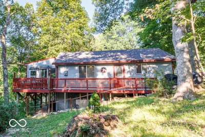 5154 Yellow Finch Way, Gosport