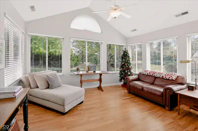 16615 Brownstone Court, Westfield - 10