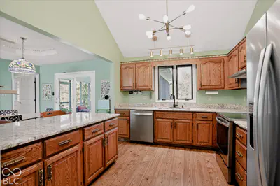 8879 Lesley Lane, Brownsburg - 7