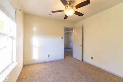 13390 Largo Court, Camby - 21