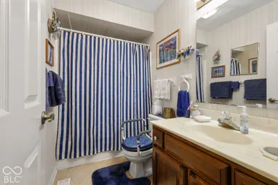 4238 S Carrie Drive, New Palestine - 52