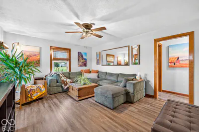 7303 400, Columbus - 9