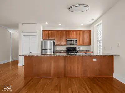 970 Fort Wayne Avenue #301, Indianapolis - 3