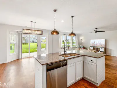 5571 W Woodhaven Drive, McCordsville - 17
