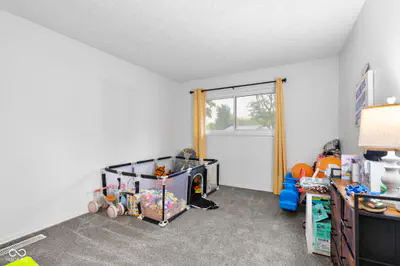 604 Center Drive, Frankfort - 17