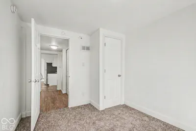 2433 Sanders Avenue, Elkhart - 10
