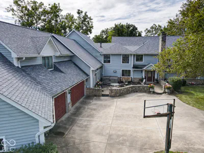 5552 300, New Palestine - 3
