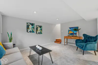 4190 Briarwood Lake South Drive, Monrovia - 10