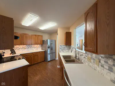 632 Runnymede Court, Greenfield - 7