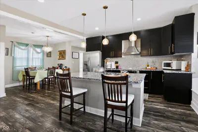 607 E 32nd Street, Indianapolis - 14