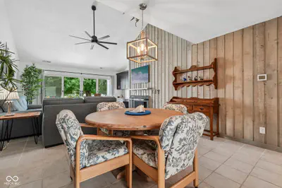 9105 Greenridge Lane, Bloomington - 13