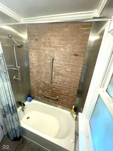 501 Chestnut, Seymour - 17