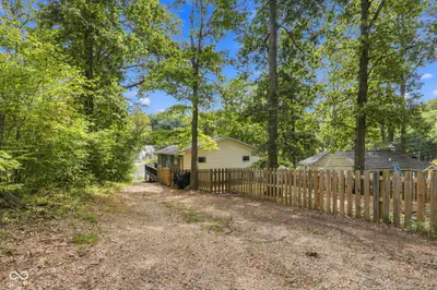 8671 Kinman Drive, Nineveh - 31