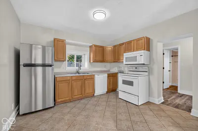 8404 Union Chapel Road, Indianapolis - 40