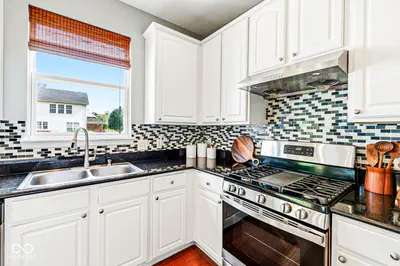3992 Rowlett Place, Carmel - 24
