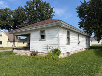 1525 2nd Street, Bedford