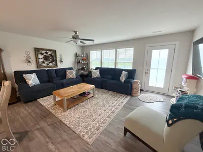 171 Johns Island Way, Whiteland - 14