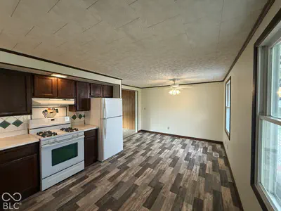 214 E Plum Street, Linden - 12