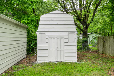 737 Temperance Avenue, Indianapolis - 20