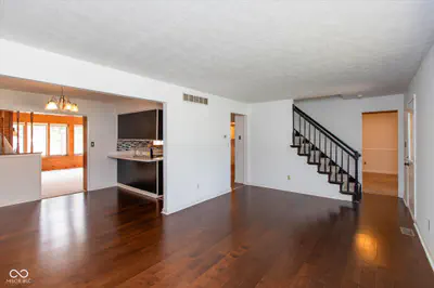 7621 Broadview Drive, Indianapolis - 3