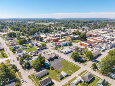 87 Second Street, Scottsburg - 20
