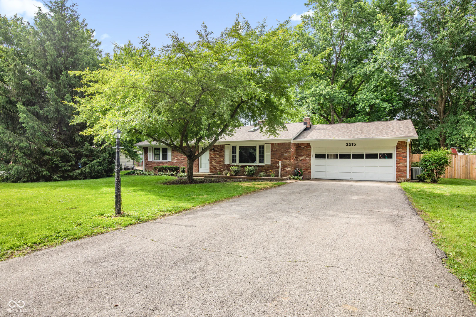 2515 99th Street, Carmel