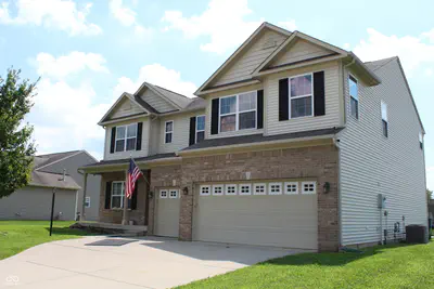 6737 Wilmot Lane, Avon - 3