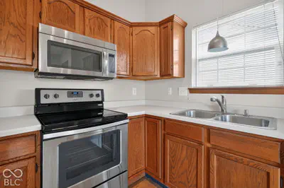 12037 Bearsdale Drive, Indianapolis - 15