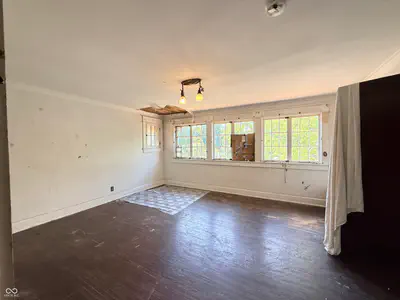 229 Walnut Street, Ladoga - 32