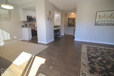 1151 Canterbury Court #B, Indianapolis - 26