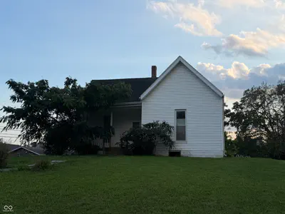 607 Lafayette Avenue, Oolitic - 6