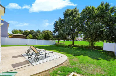 9025 Exeter Court, Fishers - 52