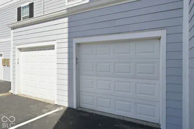 2121 Grenville Street, Carmel - 35
