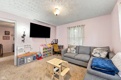 907 Cragwood Court, Plainfield - 12