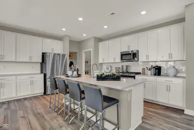 8606 Moyer Street West, Fortville - 14