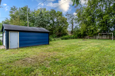 890 Auburn Street, Indianapolis - 5