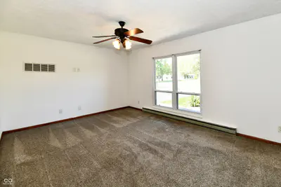 259 Forum Drive, Whiteland - 15