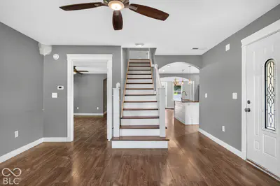 300 E Ohio Street, Trafalgar - 9