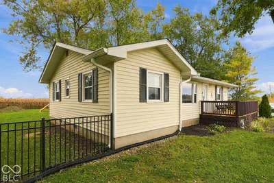 3691 N Us 421, Whitestown - 53
