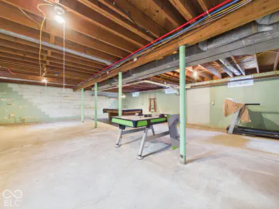 400 Madison Avenue, Pendleton - 44