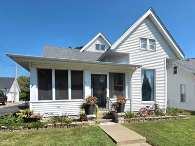 320 Hendricks Street, Greensburg