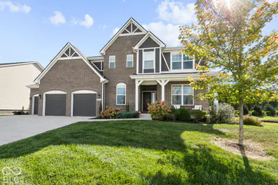 6019 Phillips Drive, Brownsburg - 2