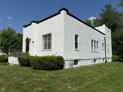 734 5th Street, Seymour - 4