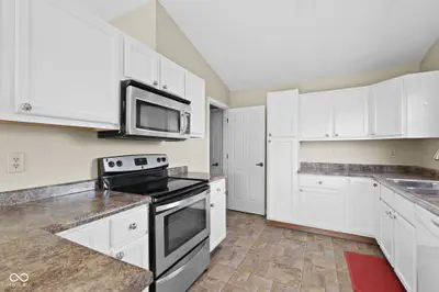 8343 Crosser Drive, Indianapolis - 9