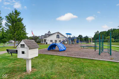 6540 Abby Lane, Zionsville - 41